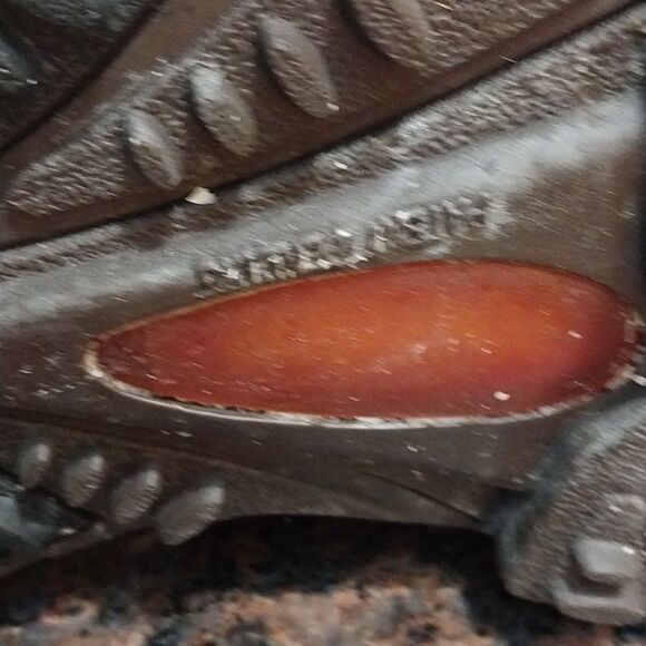 FootJoy Brown and White Men's Oxfords...SIZE 7.5 XW..."AS IS" - Picture 7 of 9